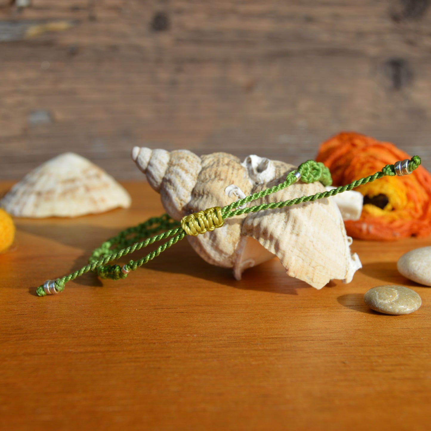 Macrame boho bracelet with Czech glass crystals - green