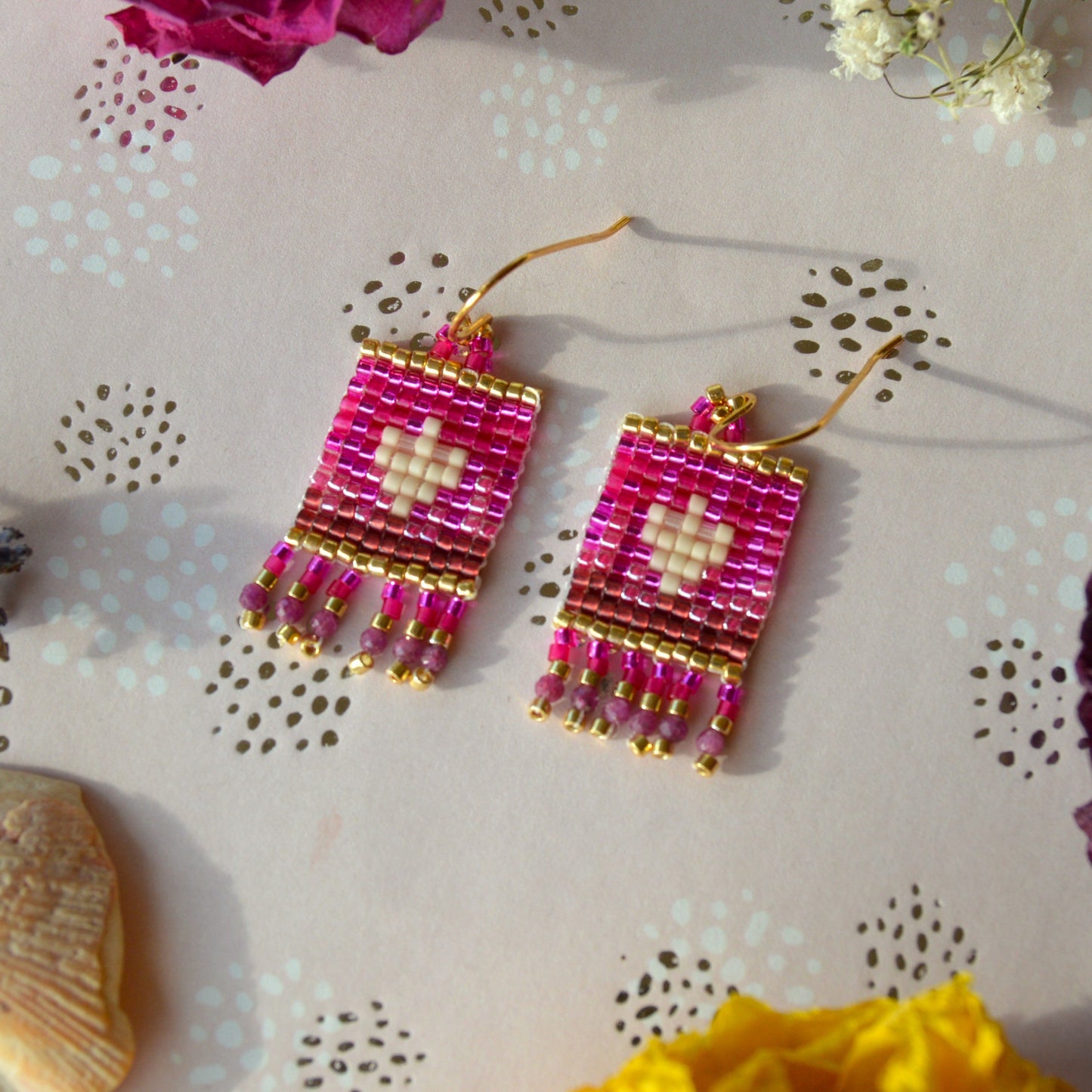 Small woven earrings Folklore Flowers beaded with Japanese seed beads and Ruby gemstones.