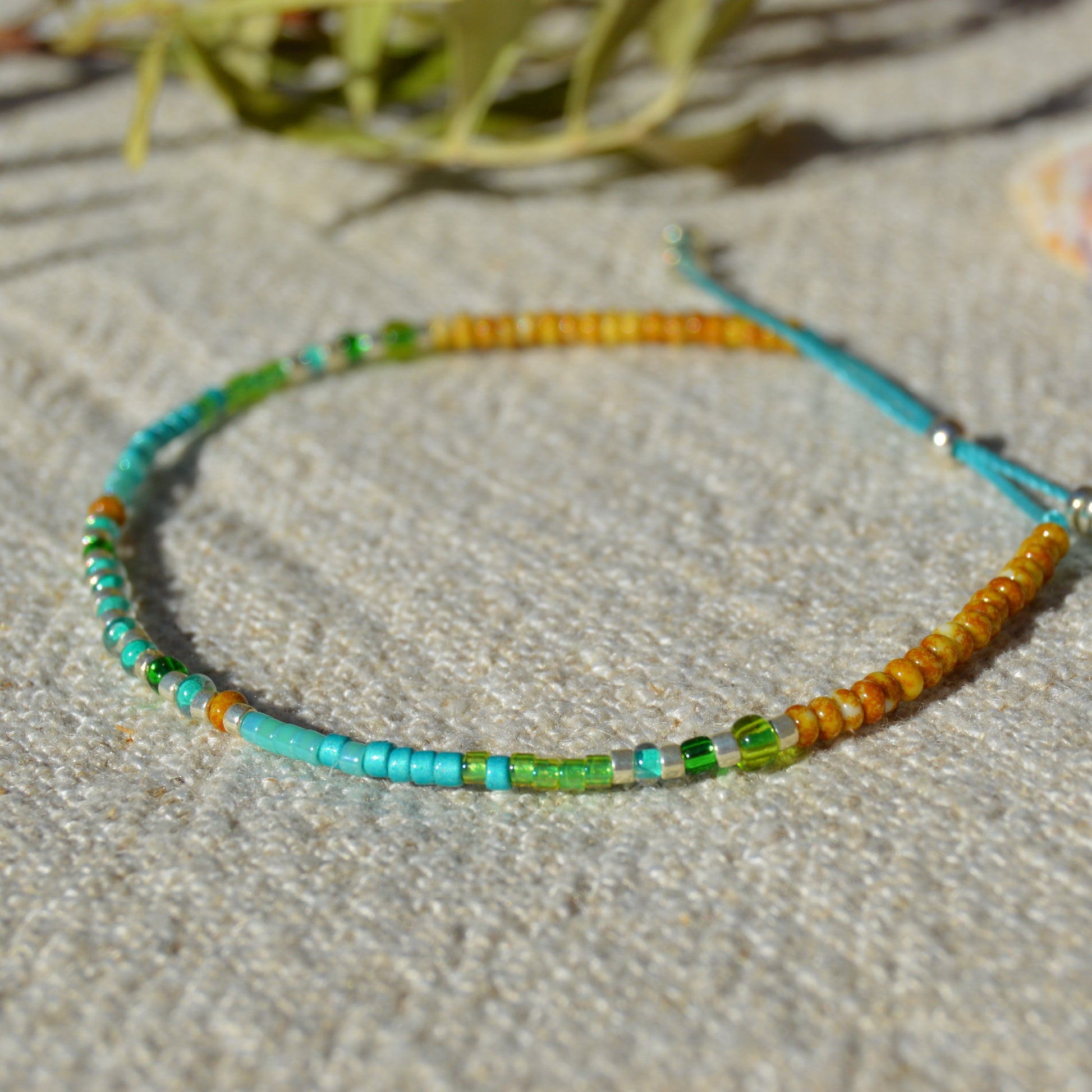 Adjustable seed beads bracelet Closer to the Sea. 